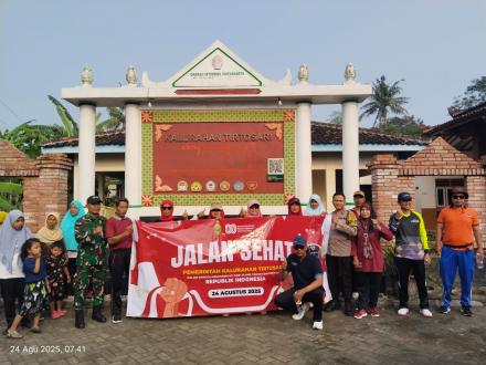 Jalan Sejat dan Senam HUT RI ke 80 Kalurahan Tirtosari